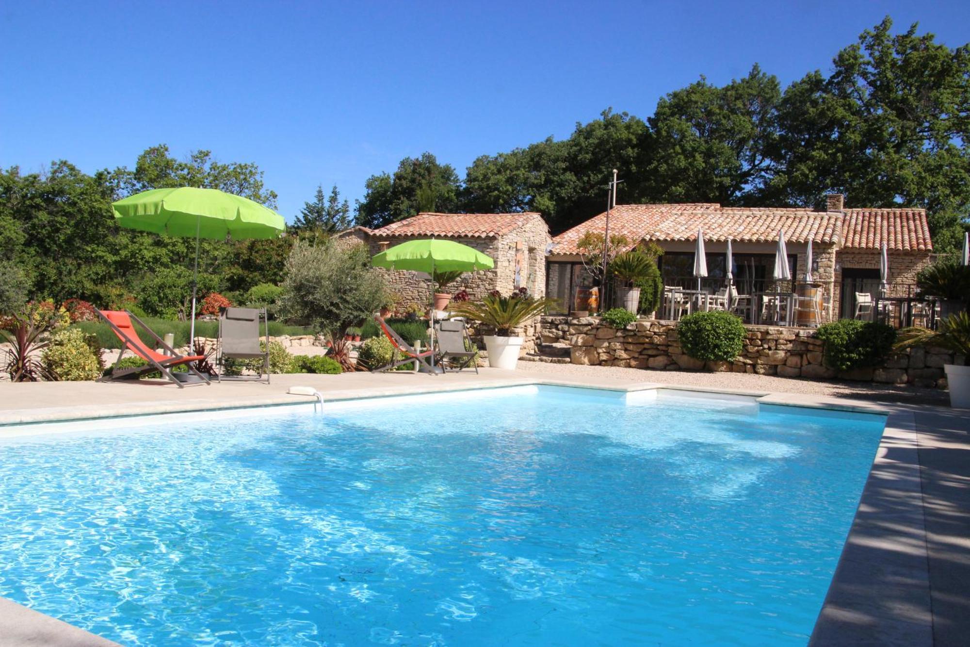 Le Hameau Fleur De Pierres , Chambre , Gite Et Table D'Hotes Murs  Exterior foto