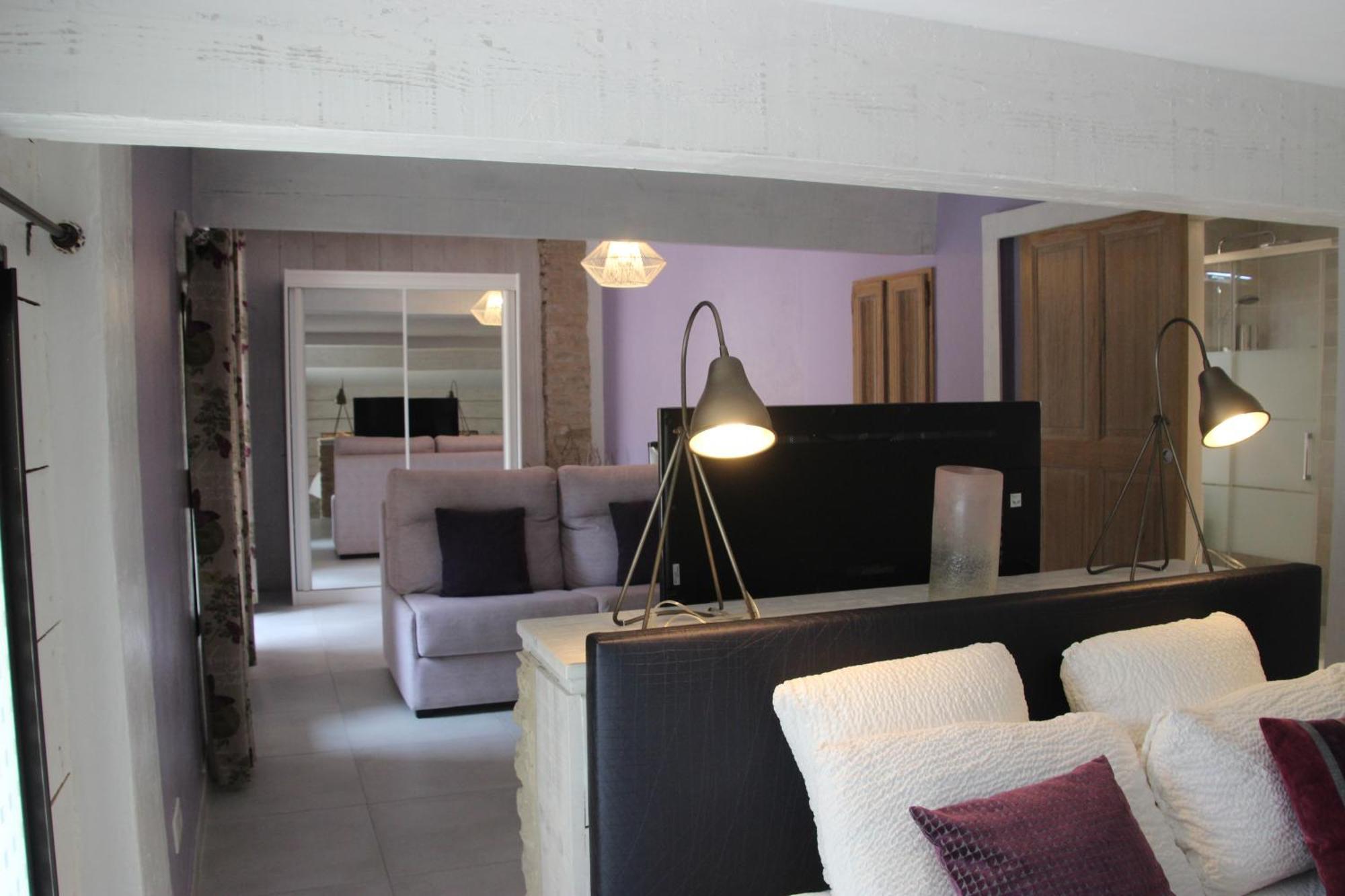 Le Hameau Fleur De Pierres , Chambre , Gite Et Table D'Hotes Murs  Exterior foto